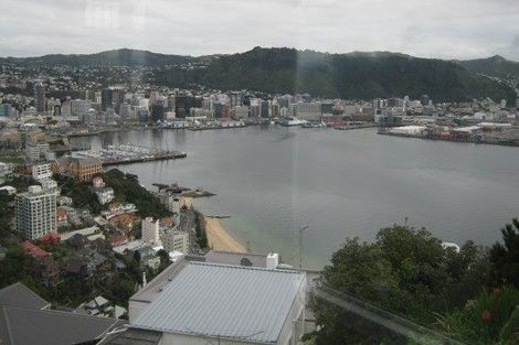 Photo of property in 12 Robieson Street, Roseneath, Wellington, 6011