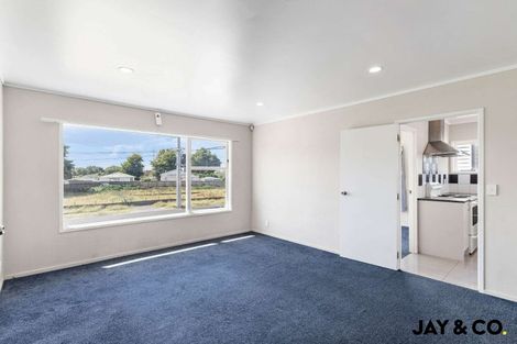 Photo of property in 4 Clutha Crescent, Clover Park, Auckland, 2023