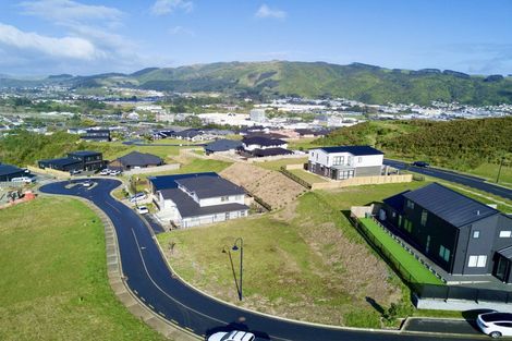 Photo of property in 4 Te Arapito Close, Aotea, 5024