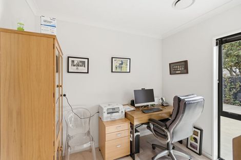 Photo of property in 190 Withells Road, Avonhead, Christchurch, 8042