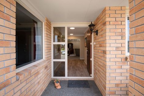 Photo of property in 4 Merlin Close, Huntington, Hamilton, 3210