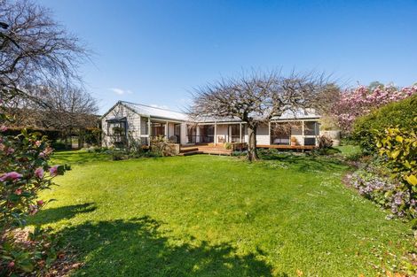 Photo of property in 136 Newbury Line, Newbury, Palmerston North, 4478