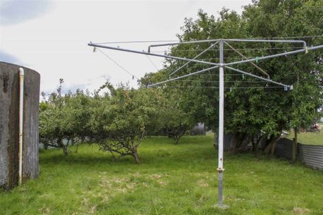 Photo of property in 68 Clifden Highway, Tuatapere, 9691