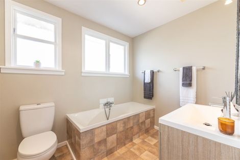 Photo of property in 17 Stretton Street, Bishopdale, Christchurch, 8053