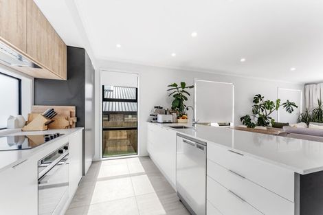 Photo of property in 5 Lachlan Thompson Drive, Warkworth, 0910