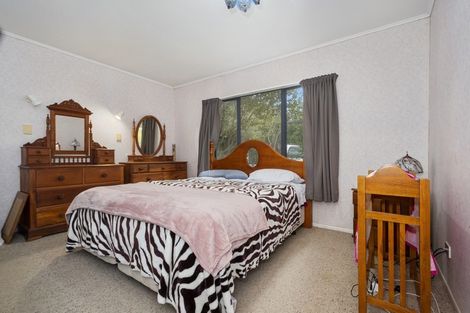 Photo of property in 8 Wade Place, Welcome Bay, Tauranga, 3175