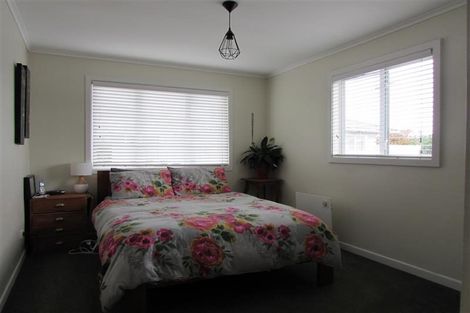 Photo of property in 51 Rogan Street, Mount Roskill, Auckland, 1041
