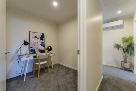 Photo of property in 22 Magnetic Place, Cromwell, 9310