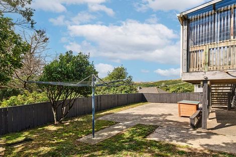 Photo of property in 123 Bedford Street, Cannons Creek, Porirua, 5024