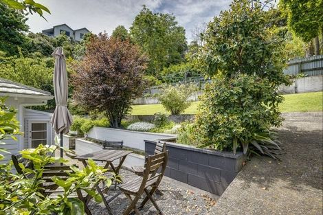 Photo of property in 5 Hooker Avenue, Hospital Hill, Napier, 4110