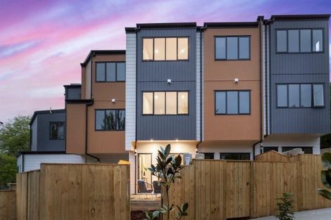 Photo of property in 26d Bellringer Road, Massey, Auckland, 0614