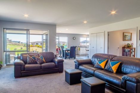 Photo of property in 45 Dawn Parade, Coastlands, Whakatane, 3120