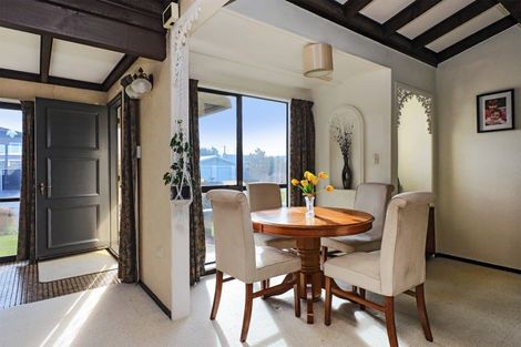 Photo of property in 27 Donegal Crescent, Tamatea, Napier, 4112