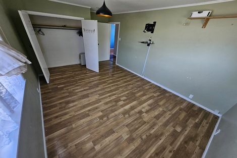 Photo of property in 88 Castor Crescent, Cannons Creek, Porirua, 5024