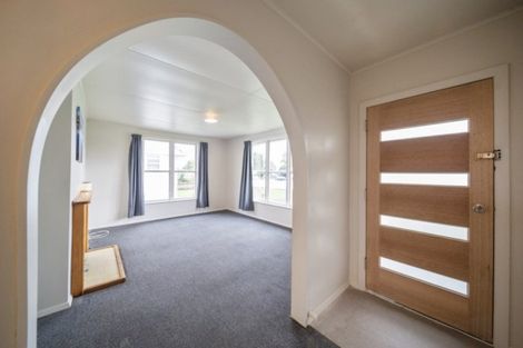 Photo of property in 279 South Road, Hawera, 4610