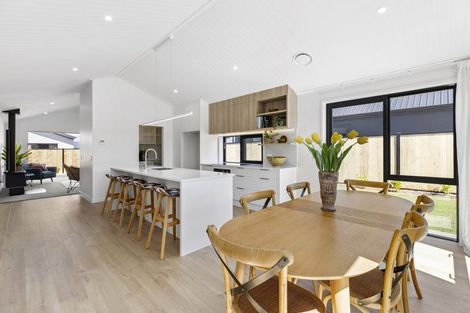 Photo of property in 14 Moonstone Street, Albert Town, Wanaka, 9305