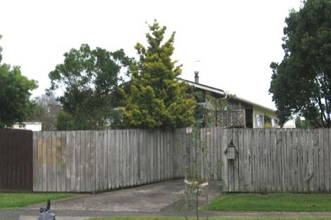 Photo of property in 4 Luanda Drive, Ranui, Auckland, 0612
