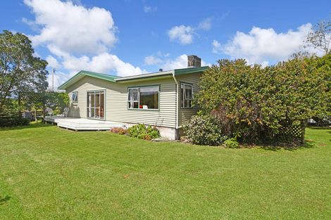Photo of property in 77 Kaira Road, Kaiwaka, 0573