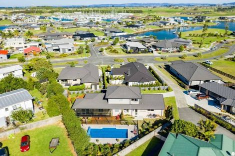 Photo of property in 10 Stace Hopper Drive, One Tree Point, 0118