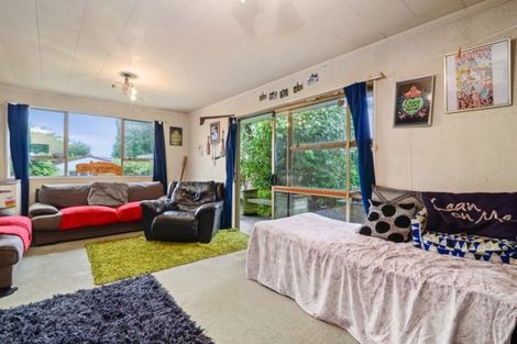 Photo of property in 20 Robinson Avenue, Holdens Bay, Rotorua, 3010