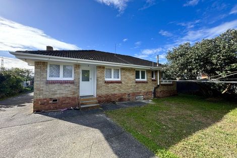 Photo of property in 30 Harwood Crescent, Otara, Auckland, 2023