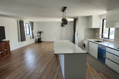 Photo of property in 23b Glynnbrooke Street, Te Atatu South, Auckland, 0610