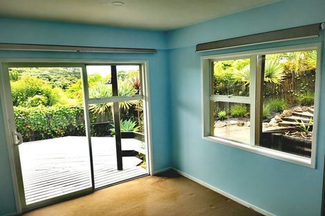 Photo of property in 70a Beach Road, Castor Bay, Auckland, 0620