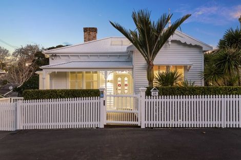 Photo of property in 49 Anglesea Street, Freemans Bay, Auckland, 1011