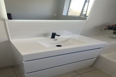 Photo of property in 85b Tilford Street, Woolston, Christchurch, 8062