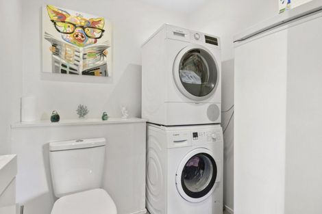 Photo of property in 10 Garfield Avenue, Roslyn, Dunedin, 9010