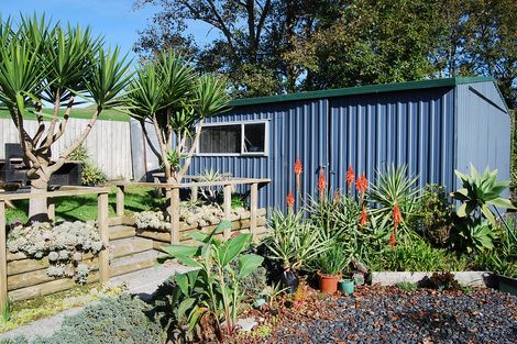 Photo of property in 566 School Road, Tomarata, Wellsford, 0974