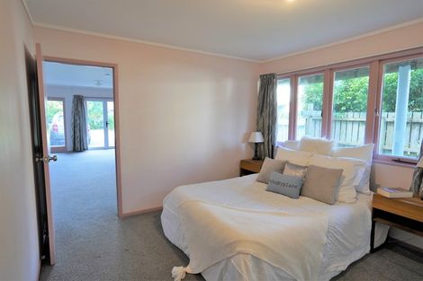 Photo of property in 30 Beach Road, Onerahi, Whangarei, 0110