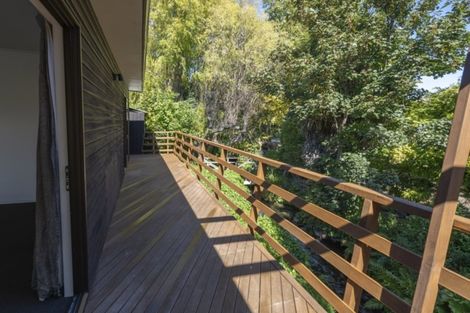 Photo of property in 31 Warren Street, Wanaka, 9305