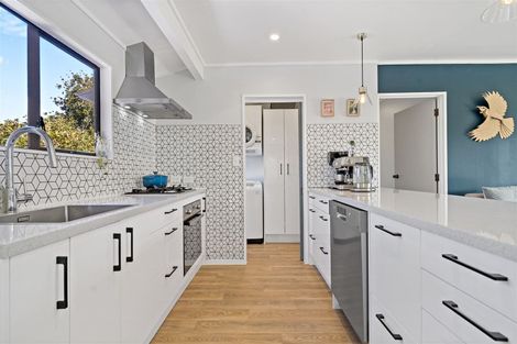 Photo of property in 1/80 Kervil Avenue, Te Atatu Peninsula, Auckland, 0610