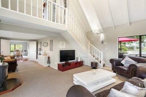 Photo of property in 45 Drinnan Road, Waitoki, Kaukapakapa, 0871