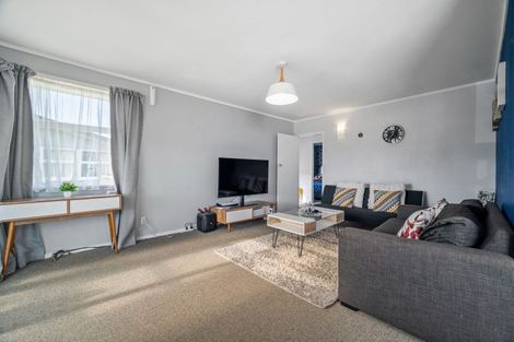 Photo of property in 20 Fenruss Street, Fairy Springs, Rotorua, 3015