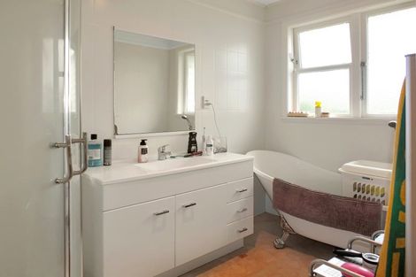 Photo of property in 19 Thynne Street, Foxton, 4814