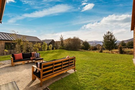 Photo of property in 4 Aberdare Court, Jacks Point, Queenstown, 9371