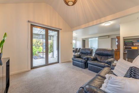 Photo of property in 1/120 Wai-iti Road, Highfield, Timaru, 7910