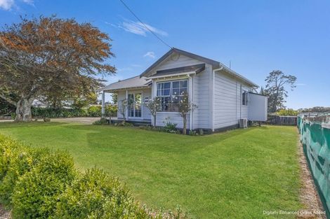 Photo of property in 122 Cordelia Street, Stratford, 4332