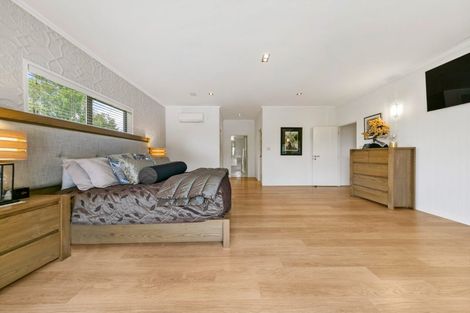 Photo of property in 7 Burgundy Park Avenue, Henderson, Auckland, 0612