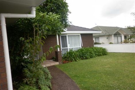 Photo of property in 5 Amadeus Place, Northpark, Auckland, 2013