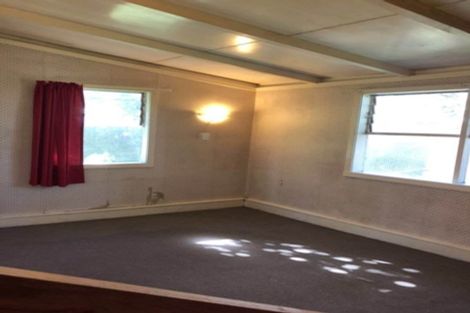 Photo of property in 6 Donovan Avenue, Massey, Auckland, 0614