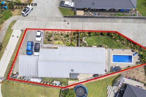 Photo of property in 10 St Julia Court, Helensville, 0800