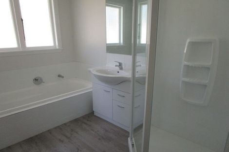 Photo of property in 145a Hamilton Avenue, Ilam, Christchurch, 8041