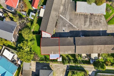 Photo of property in 9/85 Edmonton Road, Henderson, Auckland, 0612