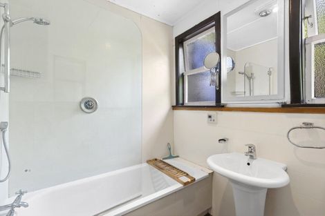 Photo of property in 7 Parry Crescent, Lake Hawea, Wanaka, 9382