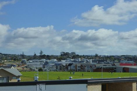 Photo of property in 14 Grey Warbler Road, Hobsonville, Auckland, 0616