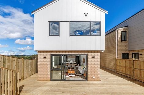 Photo of property in 41 Sunnyheights Road, Orewa, 0931