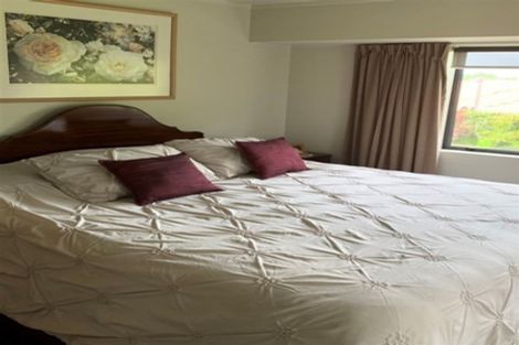 Photo of property in 15 Highgrove Place, Bethlehem, Tauranga, 3110